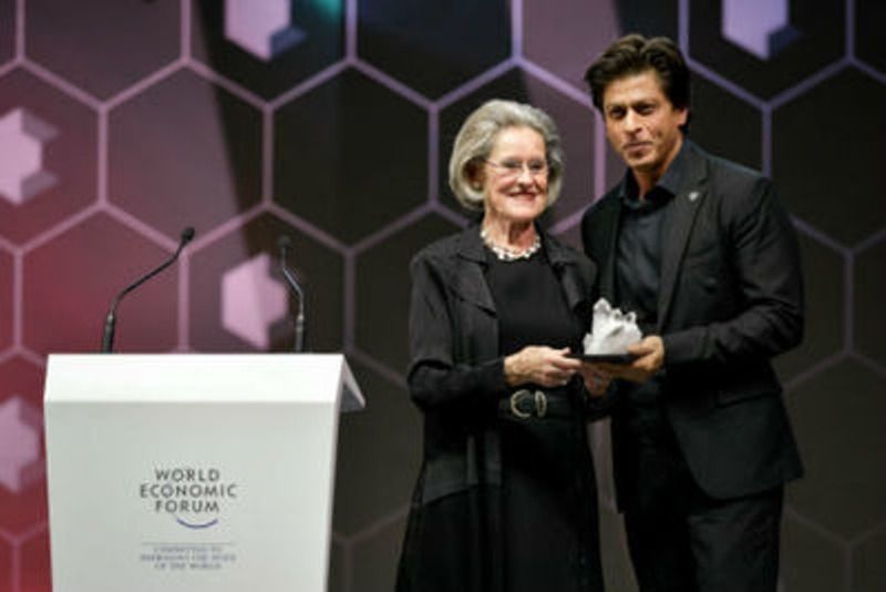 मानवाधिकार जागरूकता के लिए शाहरुख खान को मिला अवॉर्ड