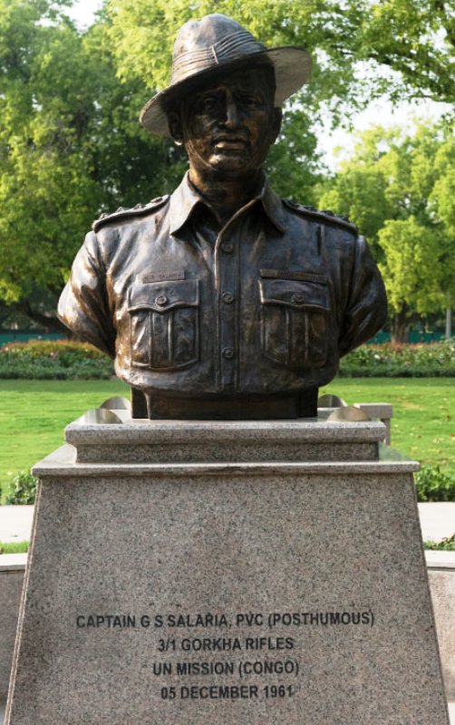 राष्ट्रीय युद्ध स्मारक, दिल्ली में कैप्टन गुरबचन सिंह सलारिया की प्रतिमा