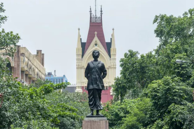 कोलकाता में खुदीराम बोस की मूर्ति