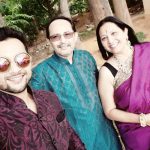 1652296586 319 Abhishek Sharma Actor हाइट Weight उम्र गर्लफ्रेंड Biography Hindi अपने माता-पिता के साथ अभिषेक शर्मा
