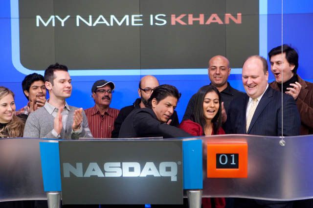 NASDAQ पर काजोल और शाहरुख खान
