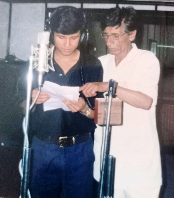 अपने चाचा के साथ कुलदीप शर्मा की एक पुरानी तस्वीर