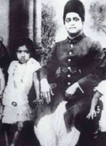 हृदयनाथ मंगेशकर के पिता और बहन