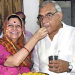 भूपेंद्र सिंह हुड्डा अपनी पत्नी के साथ