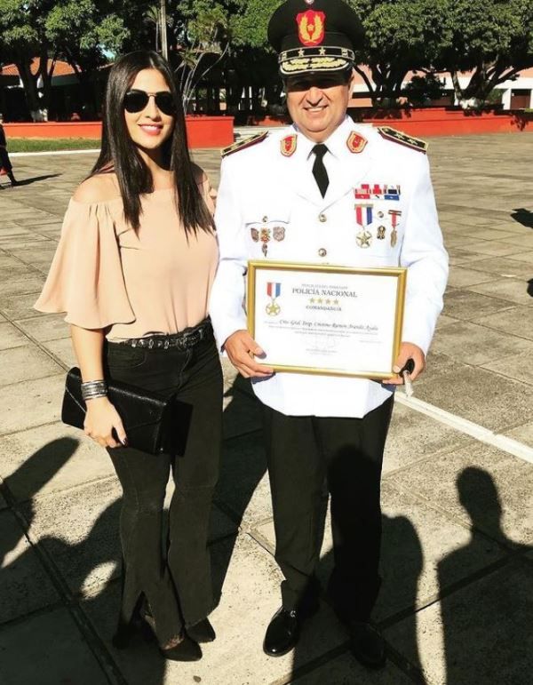 1652330194 483 Cristina Vita Aranda Ivan Torres पत्नी उम्र Death परिवार Biography अपने पिता के साथ क्रिस्टीना वीटा अरंडा