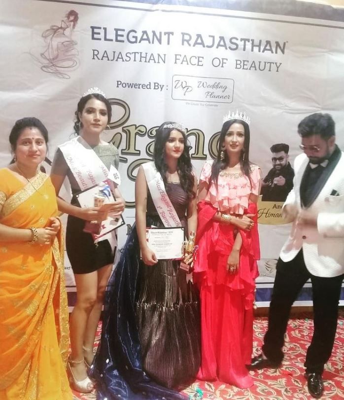 गुनगुन उपाध्याय ने मिस एलिगेंट राजस्थान 2019 का ताज पहना