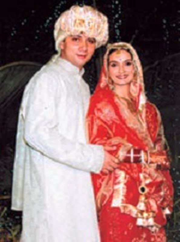 वरुण बडोला की शादी की तस्वीर