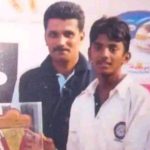 केएल राहुल की उनके कोच सैमुअल जयराजा के साथ बचपन की तस्वीर