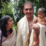 रवि शास्त्री अपनी पत्नी रितु और उनकी बेटी अलेका के साथ