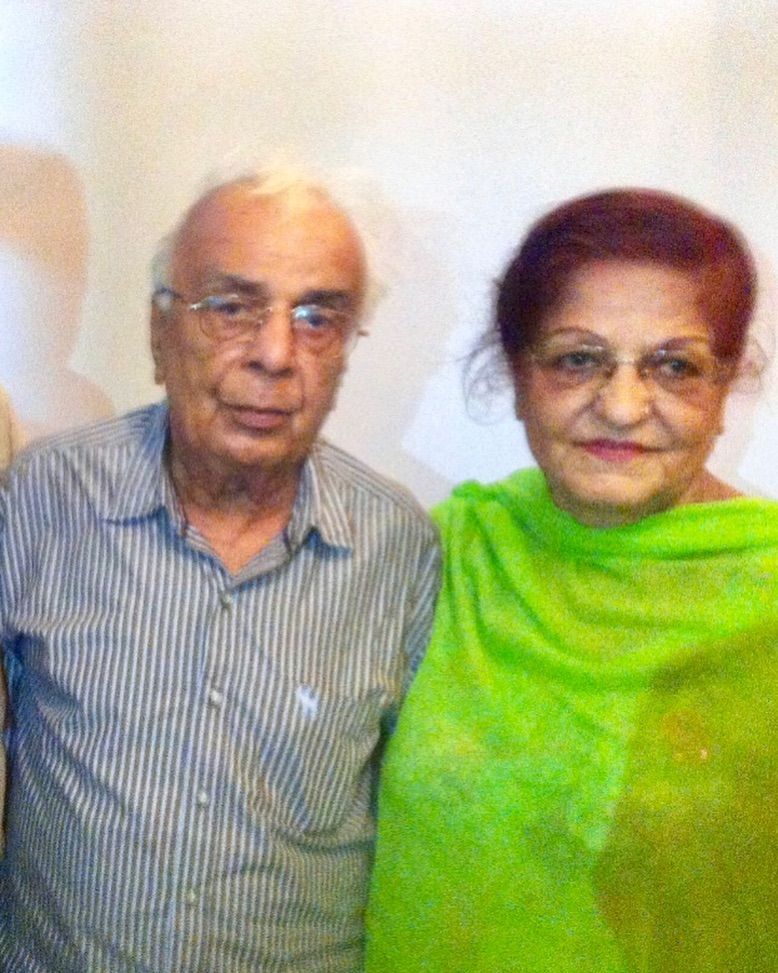 राजेश खट्टर के माता-पिता