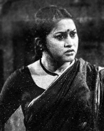 लक्ष्मीकांत बेर्डे की पहली पत्नी रूही बर्दे