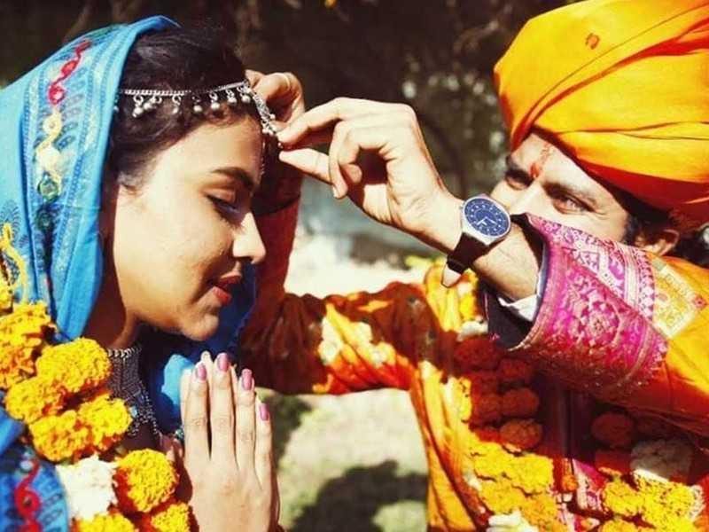 अमला पॉल और भाविंदर सिंह की शादी की वायरल तस्वीरें