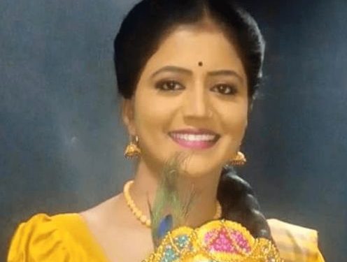 1652371840 Teenmaar Savitri Big Boss Telugu 3 उम्र बॉयफ्रेंड पति परिवार Teenmaar Savitri