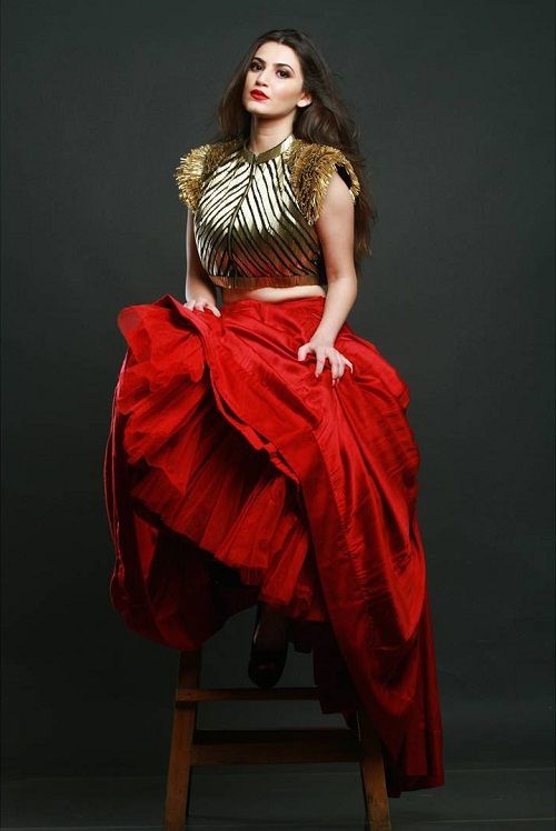 1652373181 212 Shivaleeka Oberoi उम्र बॉयफ्रेंड परिवार Biography Hindi शिवलीका ओबेरॉय