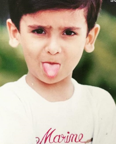 अली काशिफ खान की बचपन की एक तस्वीर