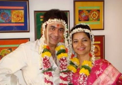 1652392342 181 Smita Gate उम्र पति बच्चे परिवार Biography Hindi स्मिता गेट वेडिंग फोटो