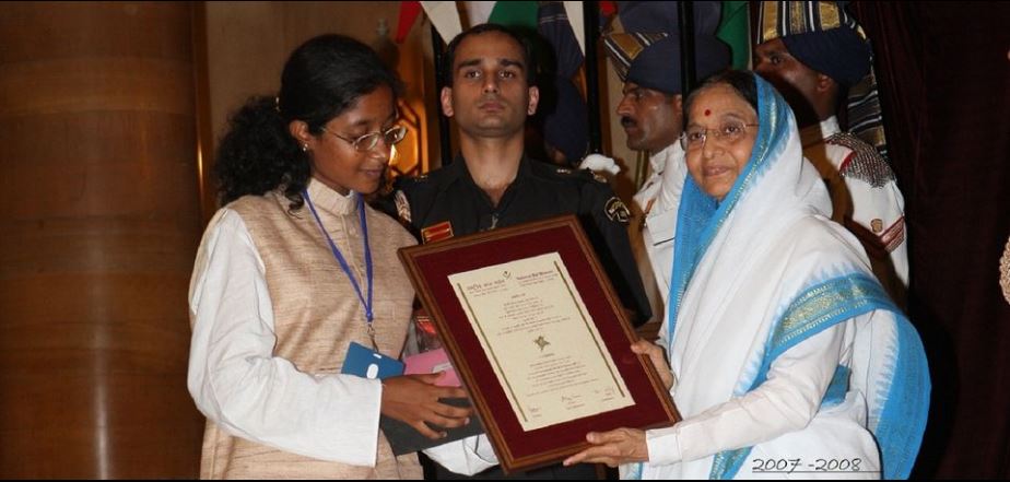 रचनात्मक कला के लिए इंदिरा तिवारी को मिला राष्ट्रपति पुरस्कार