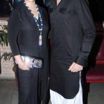 जिमी शेरगिल अपनी पत्नी के साथ