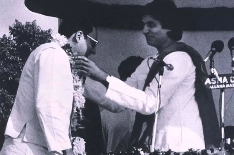 राजीव गांधी के साथ अमिताभ बच्चन