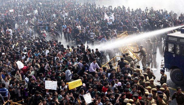 दिल्ली में सामूहिक बलात्कार का विरोध प्रदर्शन