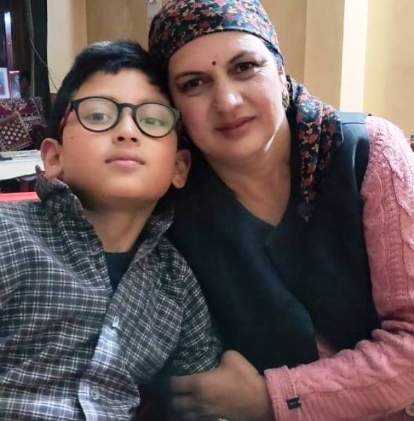 1652500370 378 Pratibha Ranta उम्र बॉयफ्रेंड परिवार Biography Hindi प्रतिभा रांता की माँ और भाई