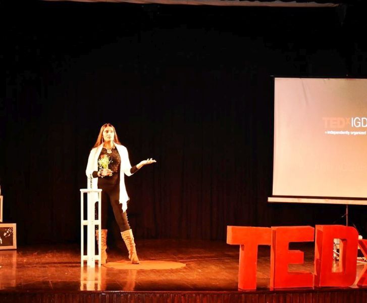 TEDx इवेंट में अनु अग्रवाल
