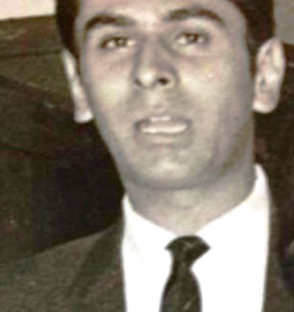 राहुल रॉय के पिता की एक पुरानी तस्वीर