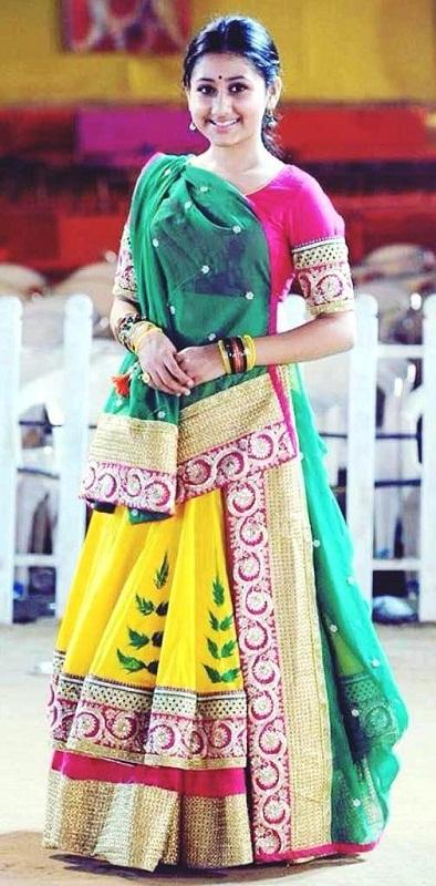 1652507775 365 Mazel Vyas उम्र बॉयफ्रेंड परिवार Biography Hindi मेजल