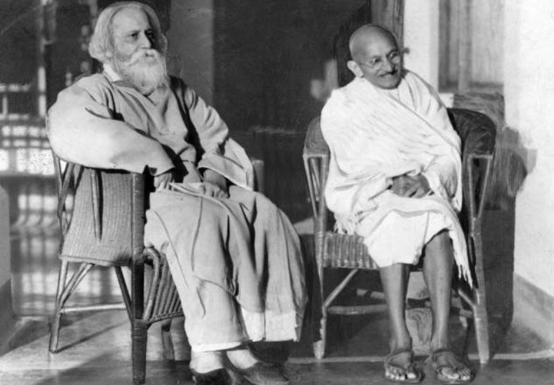 रवींद्रनाथ टैगोर के साथ महात्मा गांधी