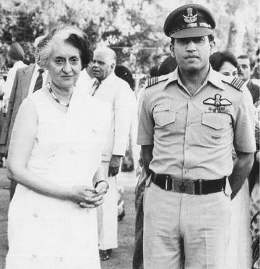 इंदिरा गांधी के साथ राकेश शर्मा