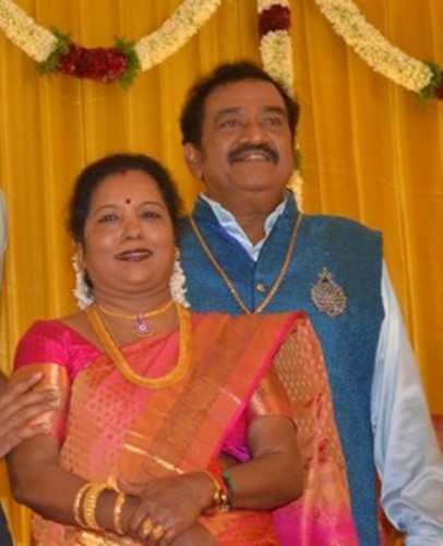 पांडु अपनी पत्नी कुमुध के साथ