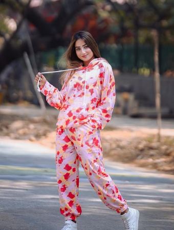 1652547149 313 Anicka हाइट उम्र बॉयफ्रेंड परिवार Biography Hindi अनिका