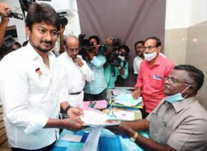 उधयनिधि ने 2021 के तमिलनाडु विधानसभा चुनावों से पहले अपना नामांकन पत्र दाखिल किया