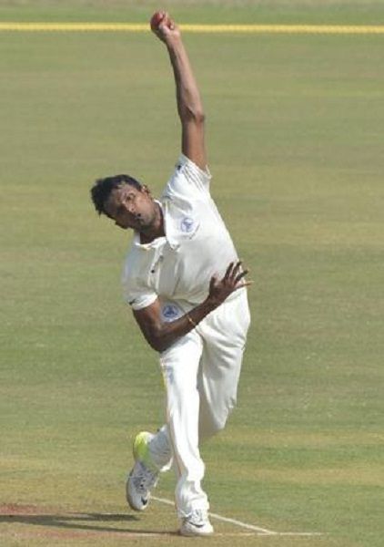 1652564991 829 T Natarajan हाइट उम्र गर्लफ्रेंड परिवार Biography Hindi टी नटराजन तमिलनाडु गेंदबाज