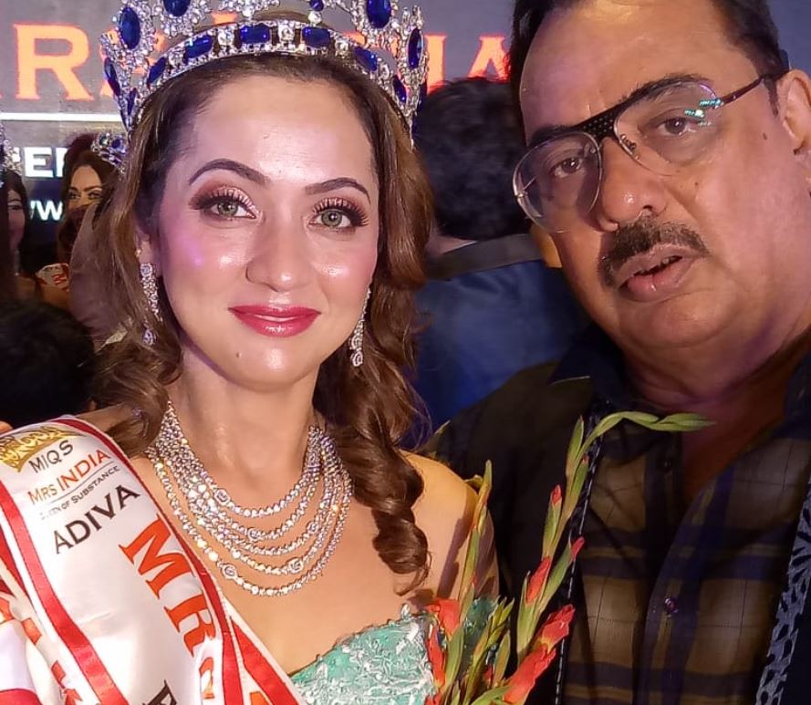 पप्पू खन्ना की बेटी ने मिसेज इंडिया क्वीन 2019 का ताज पहना