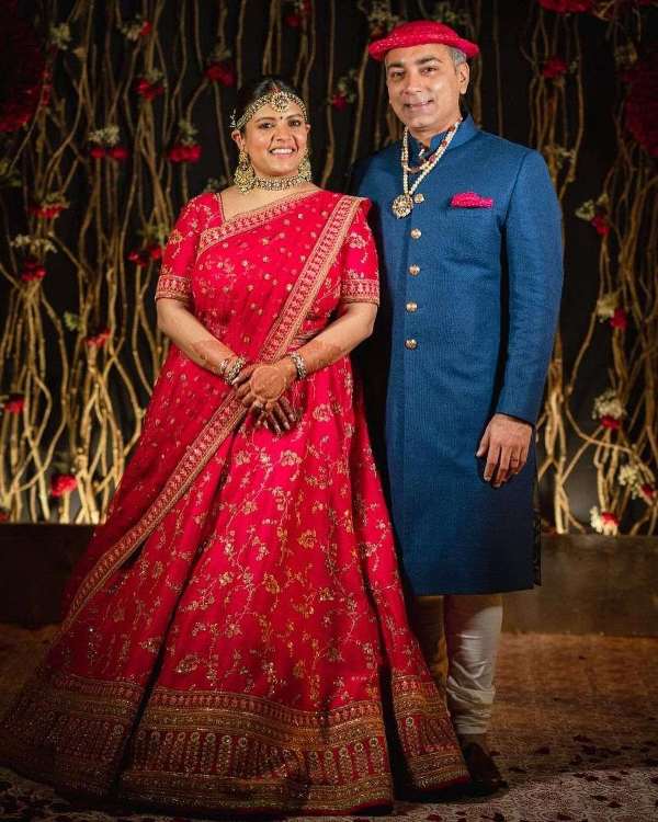 आरती नायर और उनके पति की शादी की फोटो