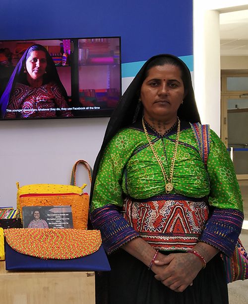 अहमदाबाद में खरीदारों और विक्रेताओं की अंतर्राष्ट्रीय बैठक में पाबीबेन