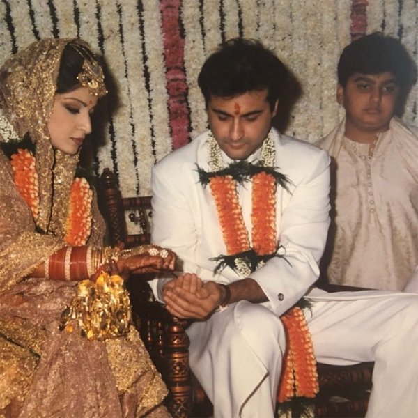 महीप कपूर और संजय कपूर की शादी की फोटो