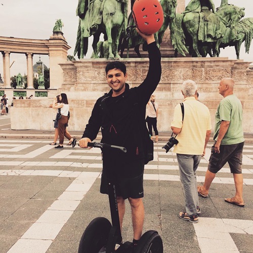 1652627737 555 Madhuri Kanitkar उम्र पति बच्चे परिवार Biography Hindi निखिल कानिटकारो