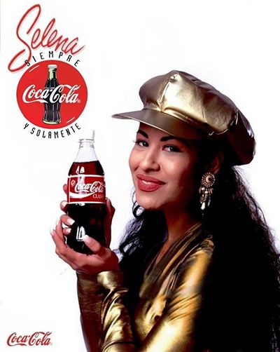 कोका-कोला विज्ञापन में सेलेना