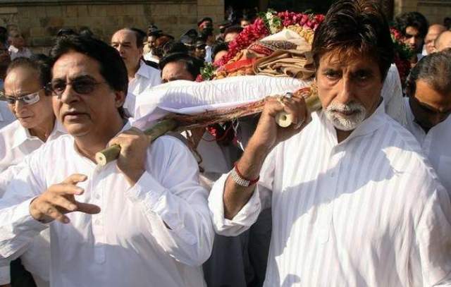 हरिवंश राय बच्चन का अंतिम संस्कार