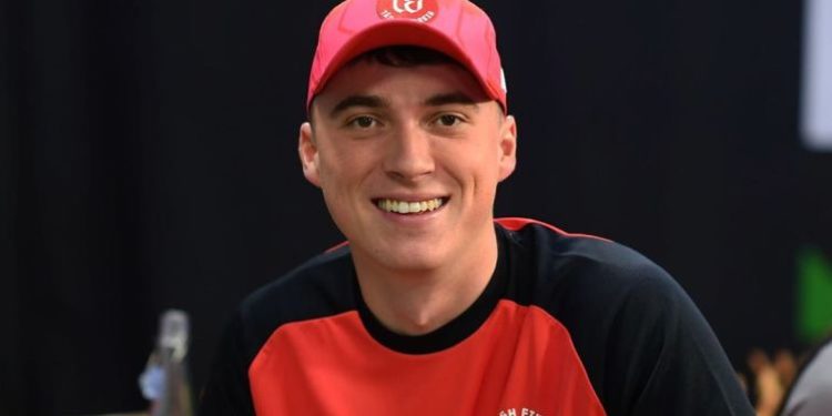 1652651588 72 Tom Banton Cricketer हाइट उम्र गर्लफ्रेंड परिवार Biography Hindi Tom Banton