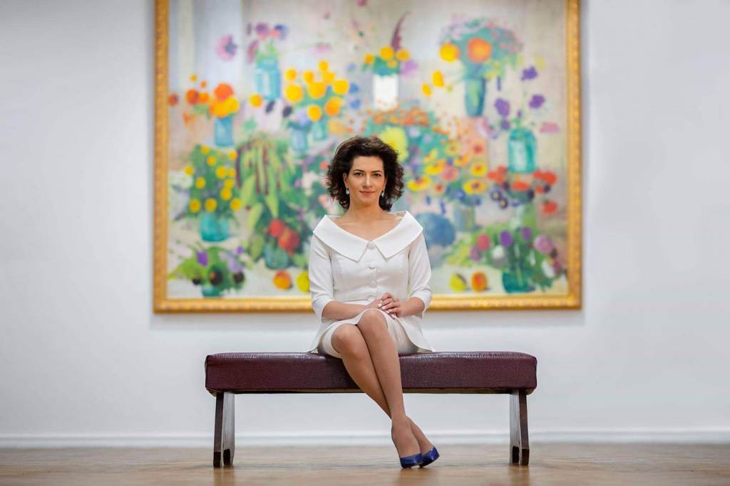अर्मेनियाई प्रधान मंत्री, निकोल पशिनियन की पत्नी, अन्ना हाकोब्यानी