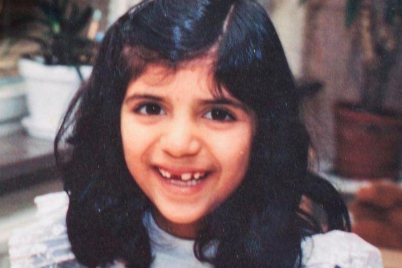 एनी दीवानी की बचपन की एक तस्वीर