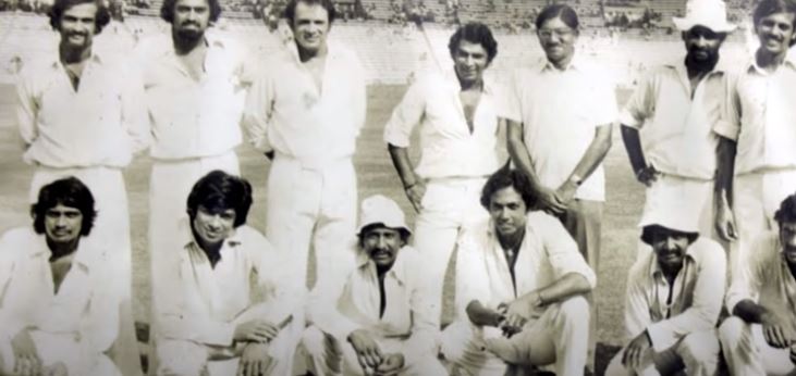1975 में दौरे पर श्रीलंका के खिलाफ अनौपचारिक मैच के लिए भारतीय टीम