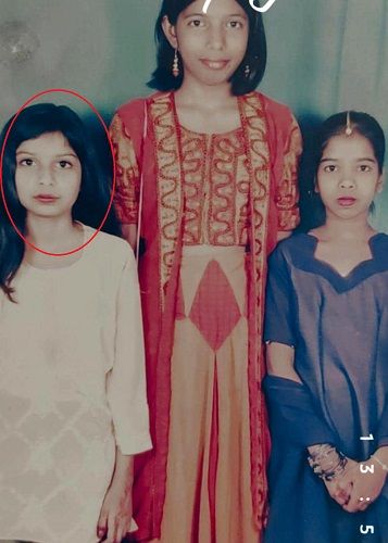 सना सुल्तान खान की बचपन की तस्वीर