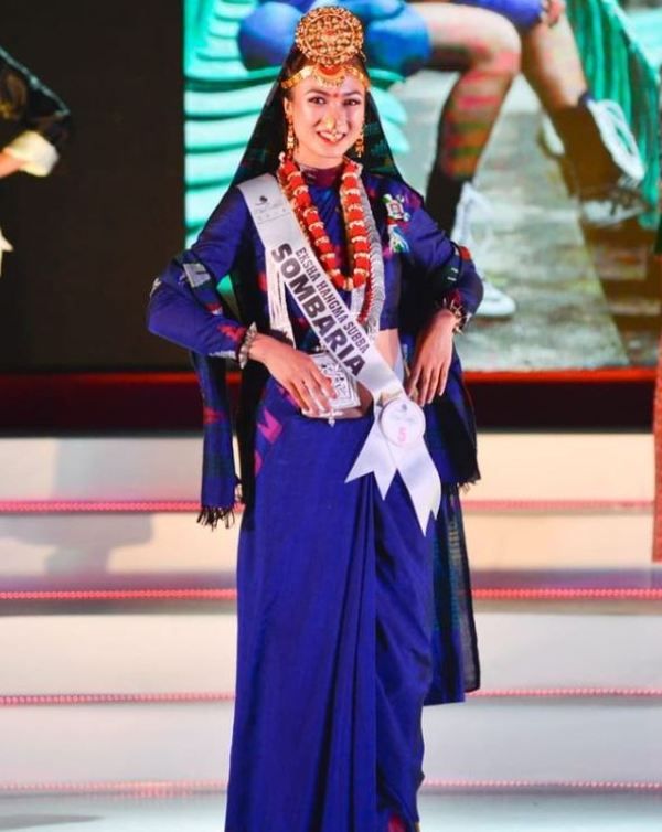 मिस सिक्किम 2018 में अपने लोगों का प्रतिनिधित्व करती एका केरुंग