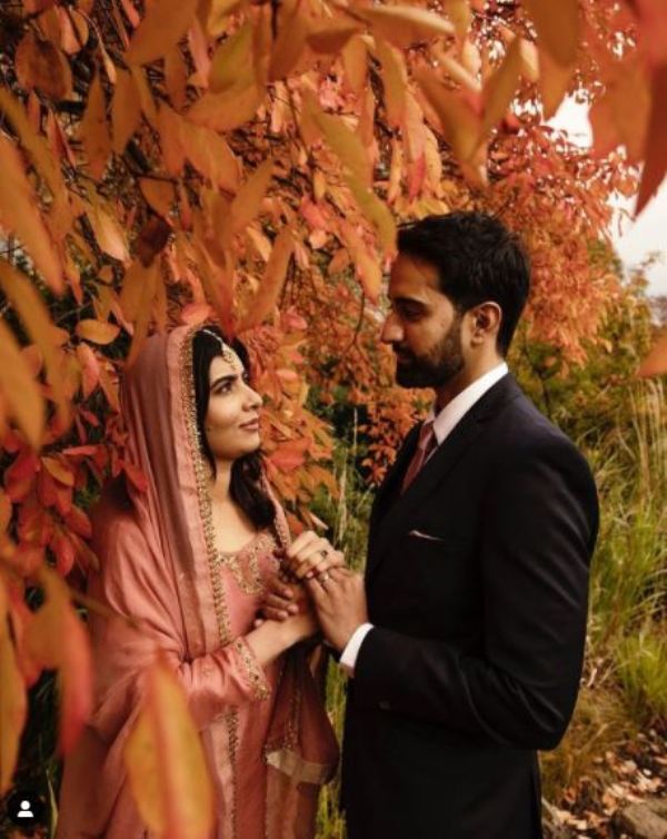 मलाला यूसुफजई अपने पति असर मलिक के साथ