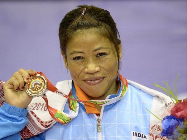 2008 एशियाई महिला मुक्केबाजी चैंपियनशिप में पदक जीतने के बाद मैरी कॉम