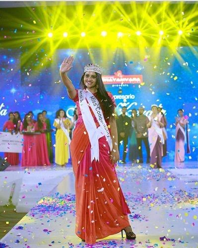 मिस केरल 2019 का खिताब जीतने पर अंसी कबीर